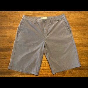 Travis Mathew Golf Shorts - Size 34